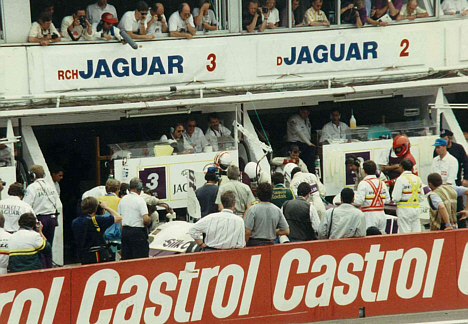 Det ekstra pitstop under safetycar perioden skabte røre!